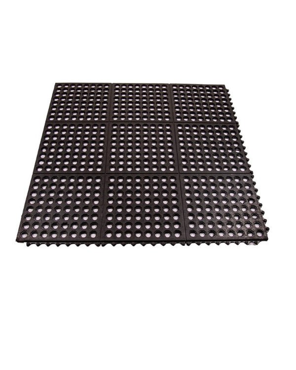 Alfombra de Hule Negro Antiderrapante con Orificios - SOLTEC
